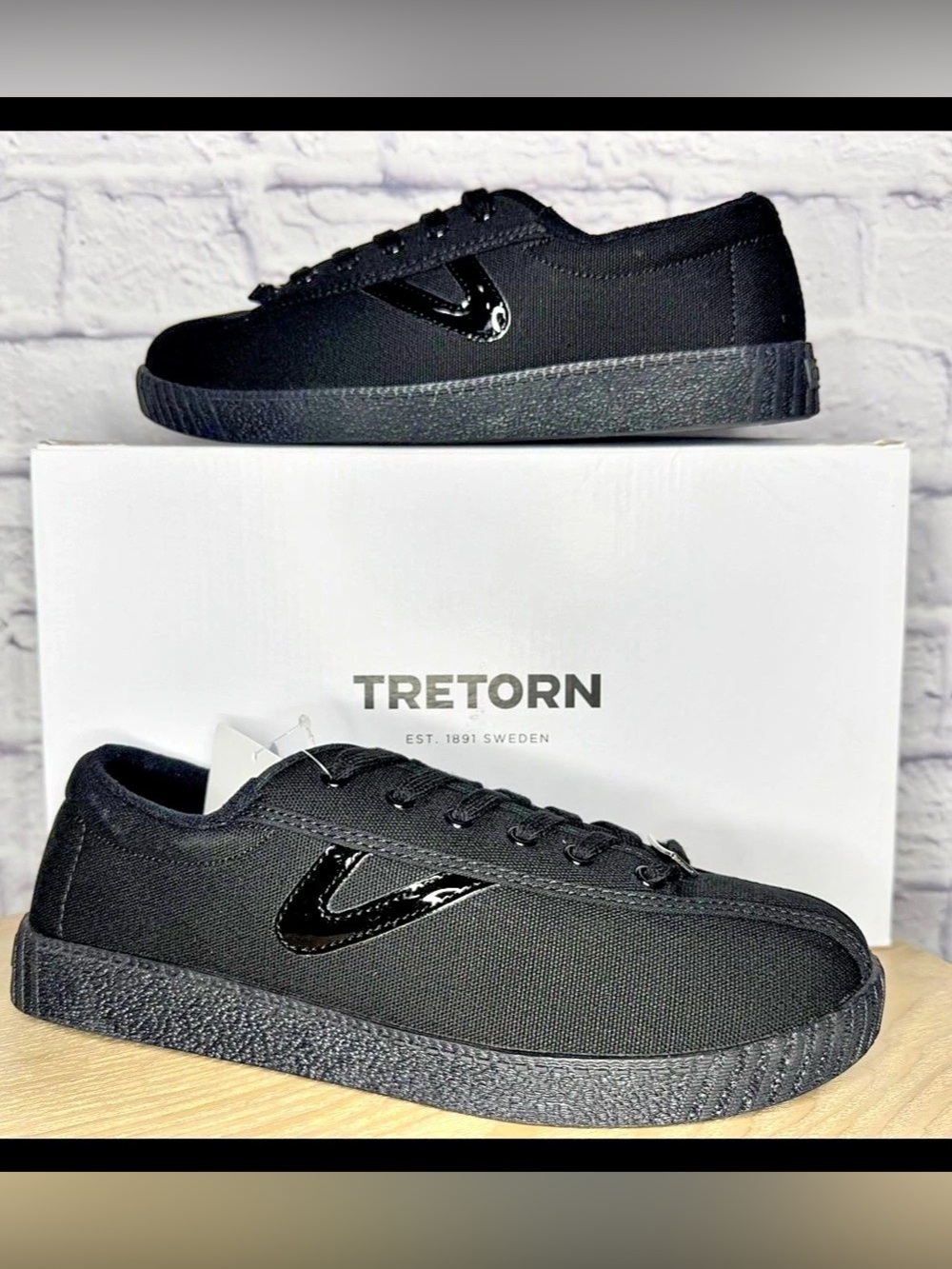 Tretorn Nylite Plus Canvas Black Sneakers Women US 8.5M NEW in box